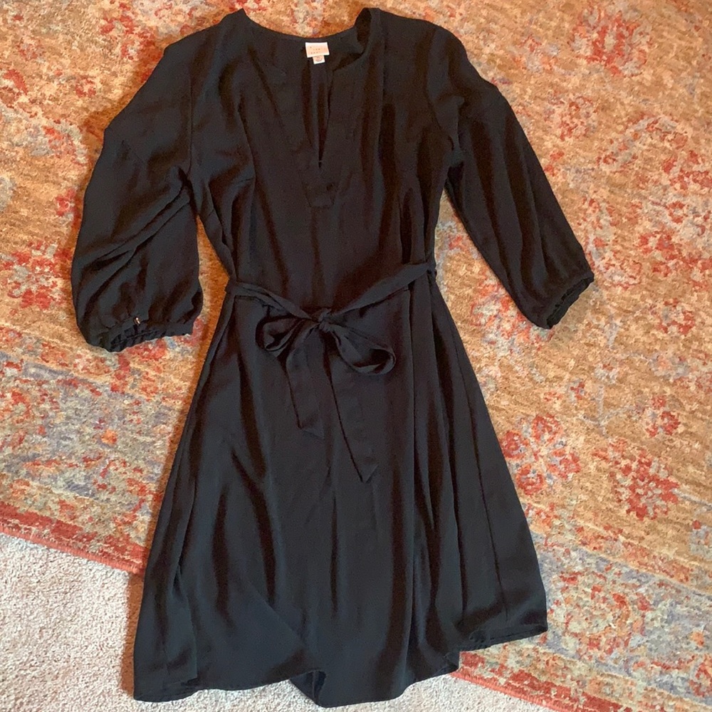 Black long sleeve dress